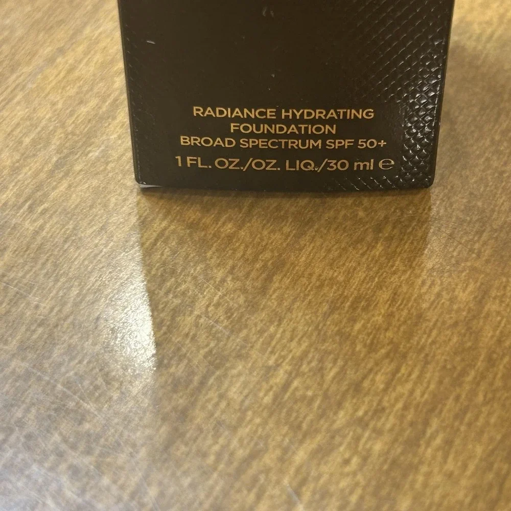Tom Ford Architecture Radiance Hydrating Foundation 10.0N Dune 1oz 30ml SPF 50+